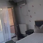 Guest house Casa Cristina 3*